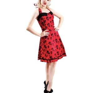 Sourpuss Sugar Ink Peggy Dress In Red/Black Skull -Large